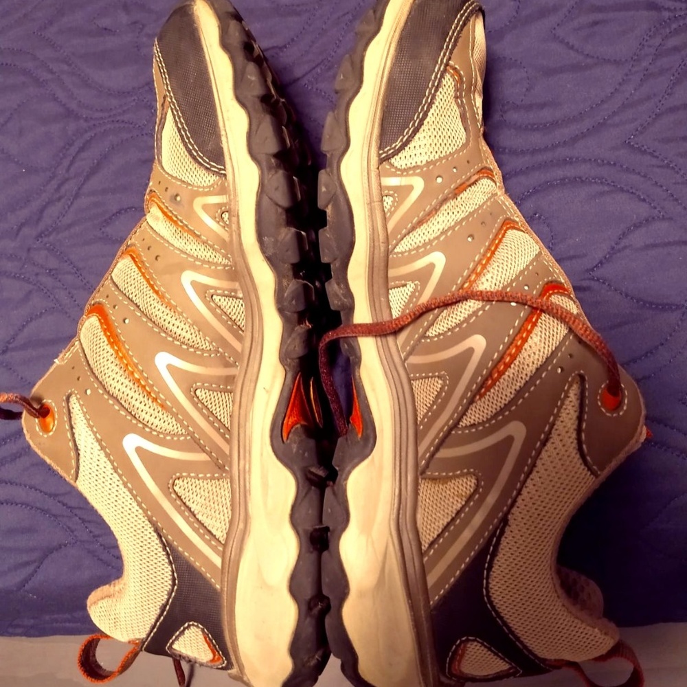 11.5 Eddie Bauer Lukla Pro Waterproof